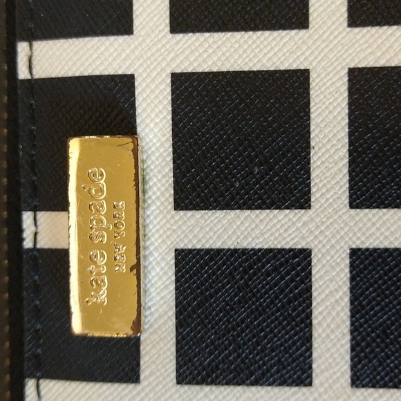 VGUC. Kate Spade black and white checkerboard large wallet. - Picture 2 of 8